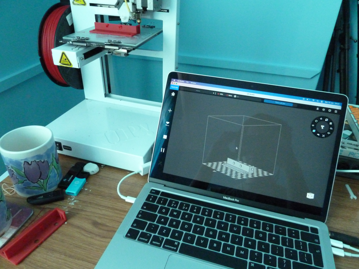 Photo of testing the 3D printer