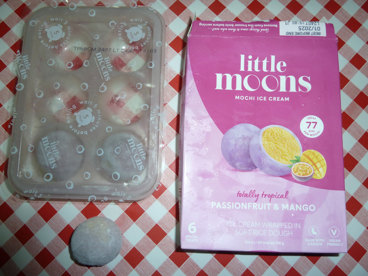 Photo of mango and passionfruit mochi