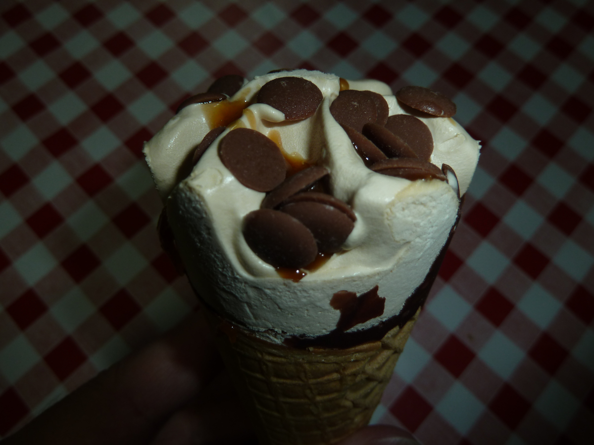 Photo of Dairy Milk Caramel ice cream