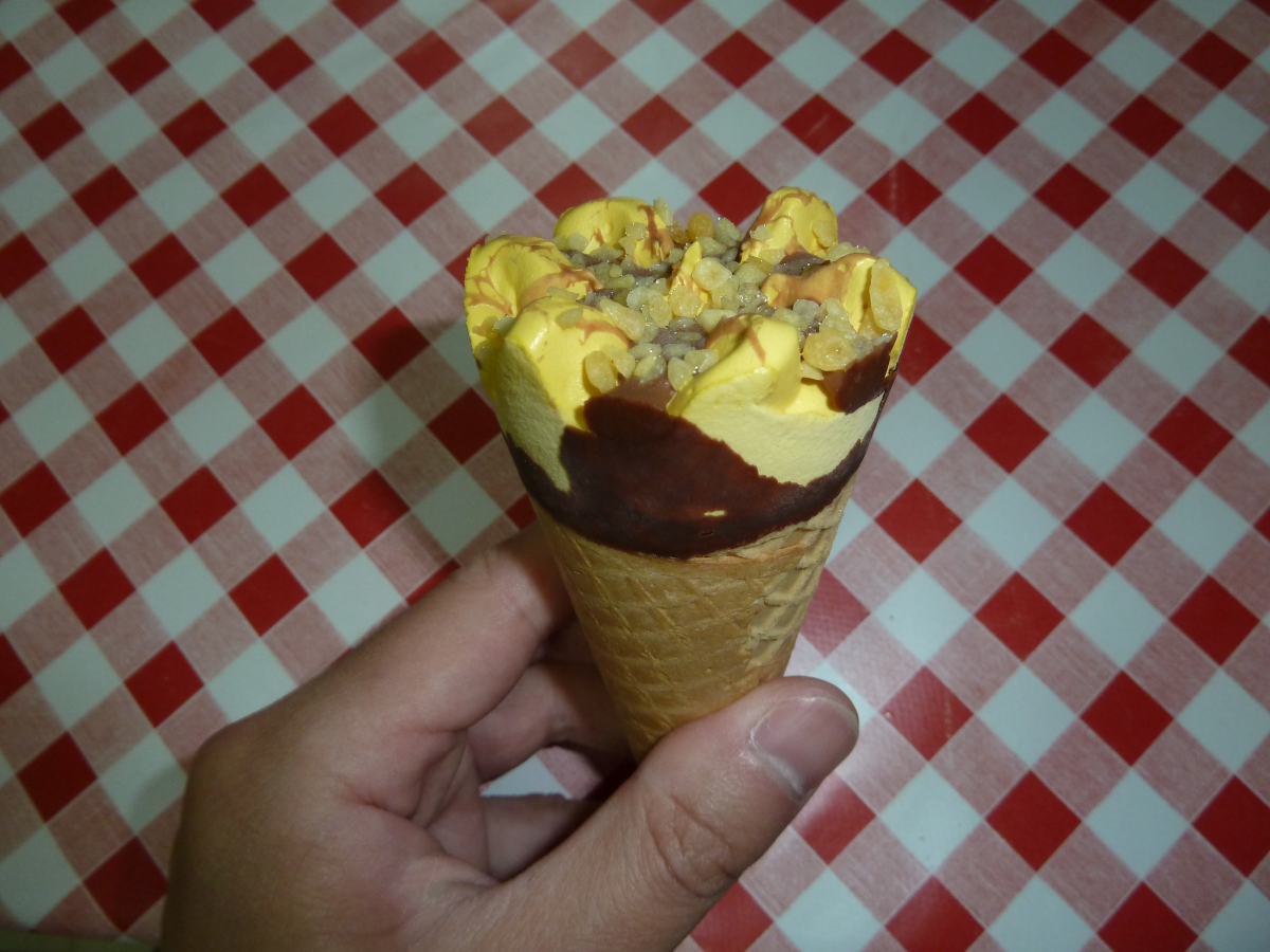 Photo of Crunchie Blast ice cream