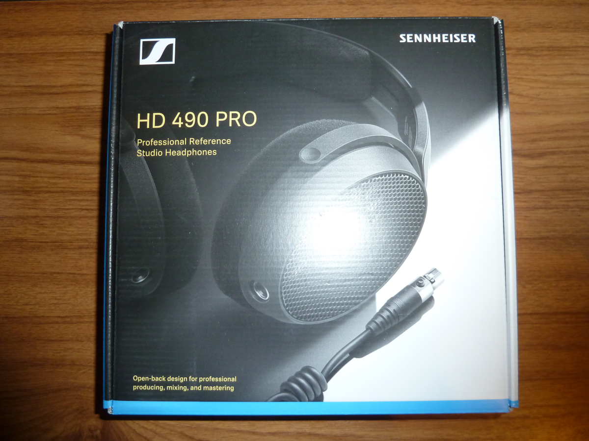 Photo of the Sennheiser HD 490 Pro box